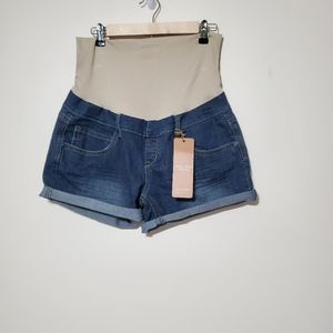 Bella Vida maternity denim jean shorts Size XL